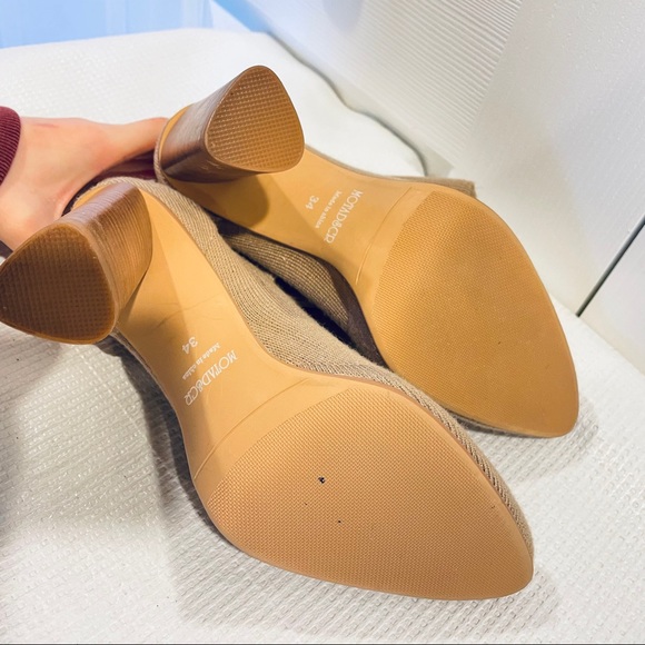 NWOT Knit Sock Bootie Wood Heel - Picture 9 of 10